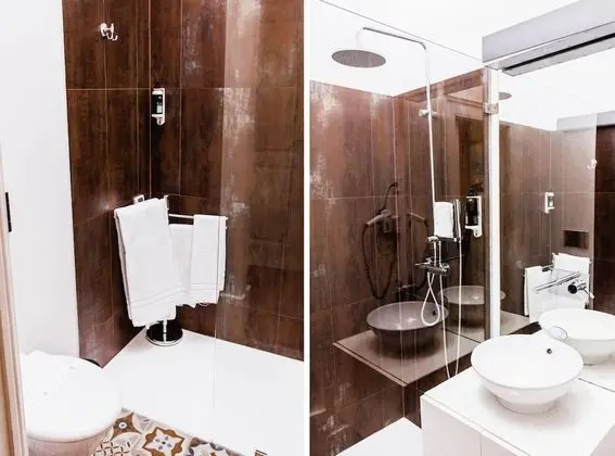 Deluxe Tek Büyük Yataklı Oda, 1 Çift Kişilik Yatak, Şehir Manzaralı