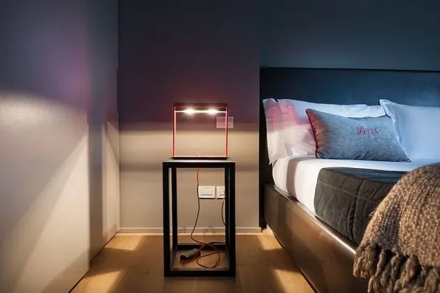 Tek Büyük Yataklı Oda (Charming)