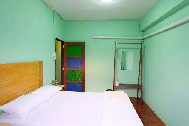 Standard Room with Shared Bathroom