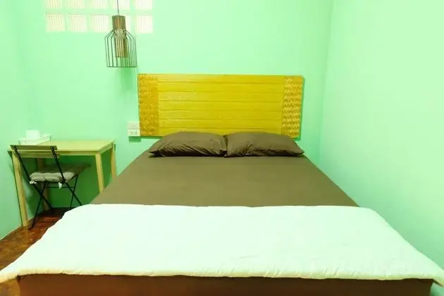 Standard Room with Shared Bathroom