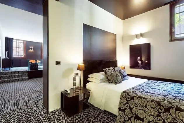 Süit, 1 Büyük (Queen) Boy Yatak