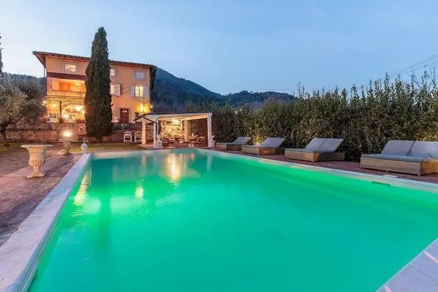 Villa
