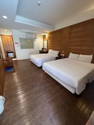 Business Dört Kişilik Oda (No garage)