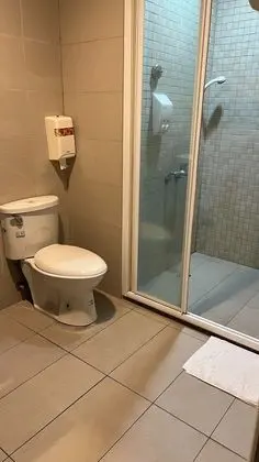 Business Tek Büyük Yataklı Oda (No garage)