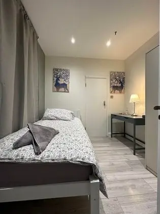 Apart Daire, 1 Tek Kişilik Yatak