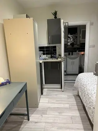 Apart Daire, 1 Tek Kişilik Yatak