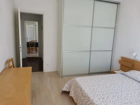 Apart Daire, 1 En Büyük (King) Boy Yatak ve Çekyat