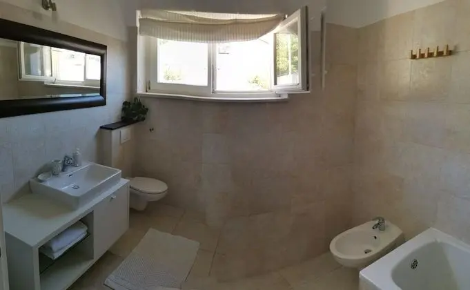 Apart Daire, 1 En Büyük (King) Boy Yatak ve Çekyat