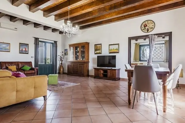 Panoramic Villa