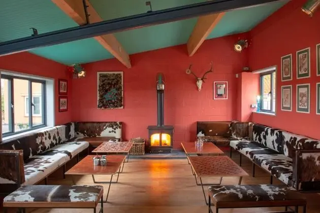 Kulübe, 1 Büyük (Queen) Boy Yatak