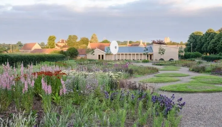 Kulübe, 1 Büyük (Queen) Boy Yatak