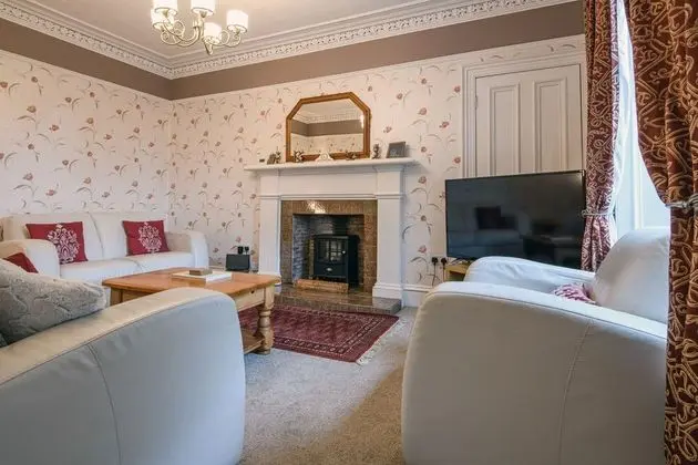 Ev, 2 Yatak Odası, Veranda