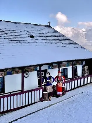 Kır Evi, 2 Büyük (Queen) Boy Yatak