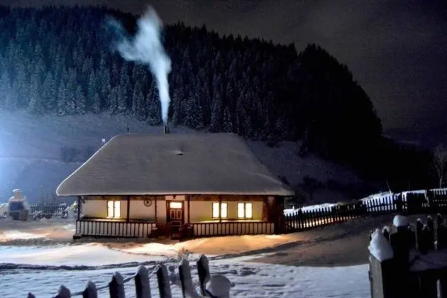 Kır Evi, 2 Büyük (Queen) Boy Yatak