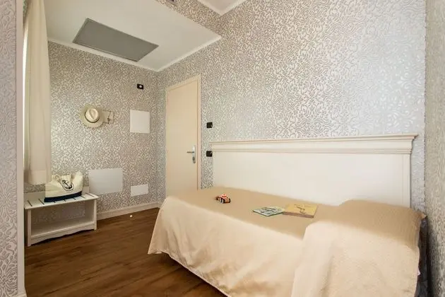 Junior Süit, Kanal Manzaralı