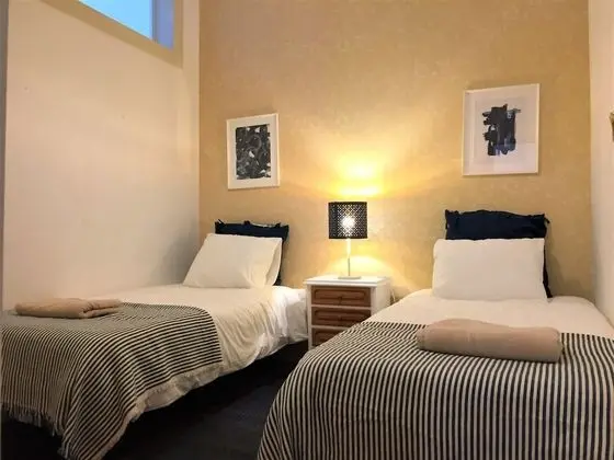 Apart Daire, 4 Yatak Odası, Balkon