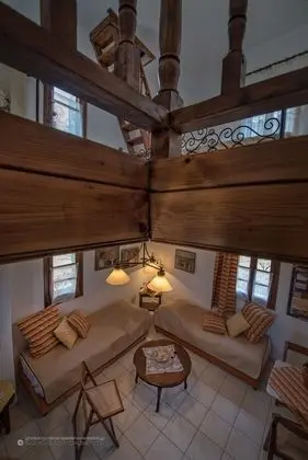 Traditional Çatı Katı Süiti (Penthouse), Koy Manzaralı (Tower studio)