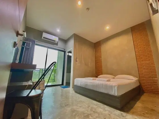 Superior Loft Queen Room