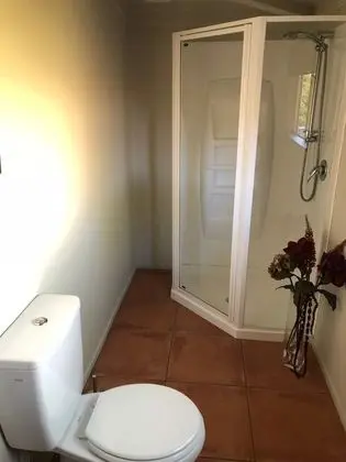 Premium Kır Evi, 1 En Büyük (King) Boy Yatak, Deniz Manzaralı (The Chartré Cottage)