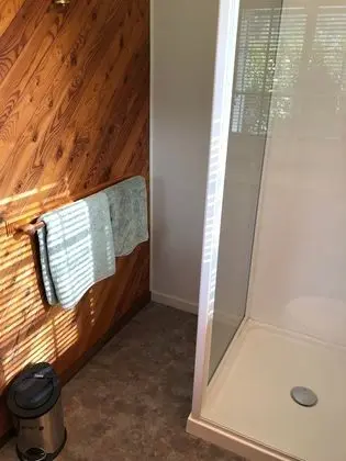 Tek Büyük Yataklı Oda, Bahçe Manzaralı (The Garden View Room)