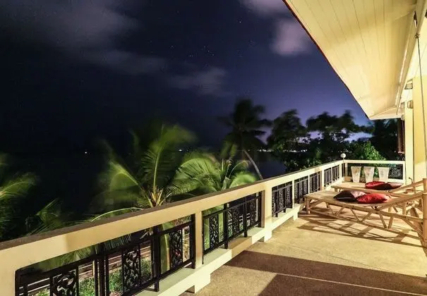 Beachfront Villa 3 Bedrooms