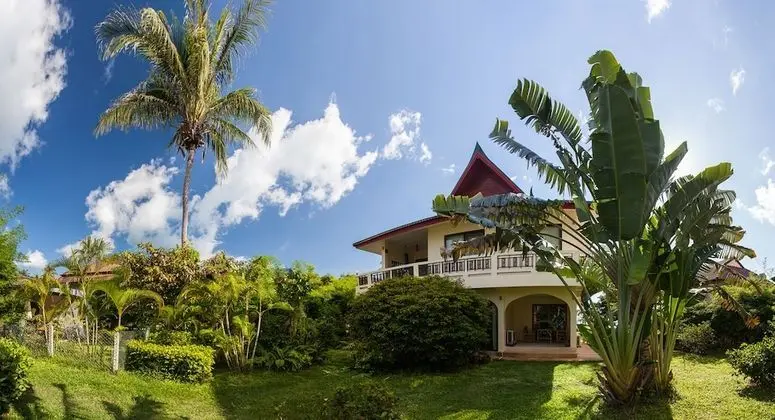 Beachfront Villa 3 Bedrooms