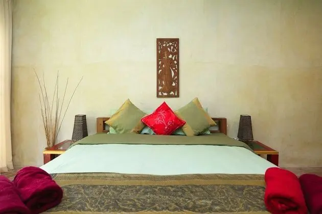 Beachfront Villa 3 Bedrooms