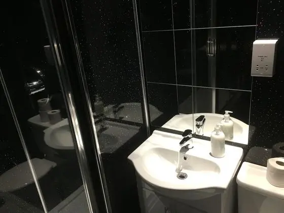 Dört Kişilik Oda, Özel Banyo (Muck Private)