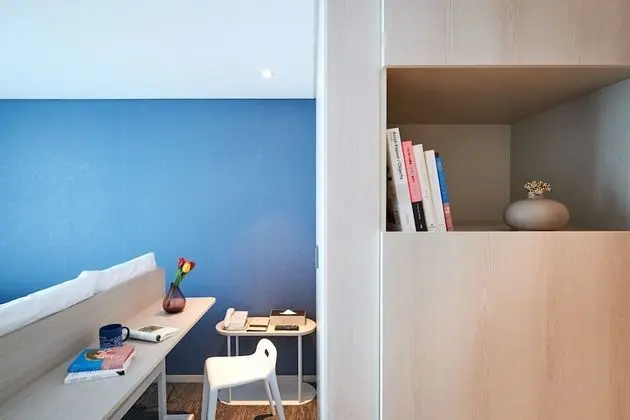 Deluxe Tek Büyük Yataklı Oda (Double & Slide Bed, Microwave)