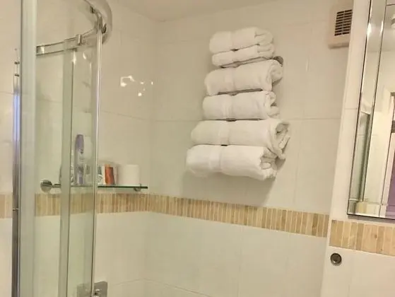 Premium Süit, Banyolu/Duşlu