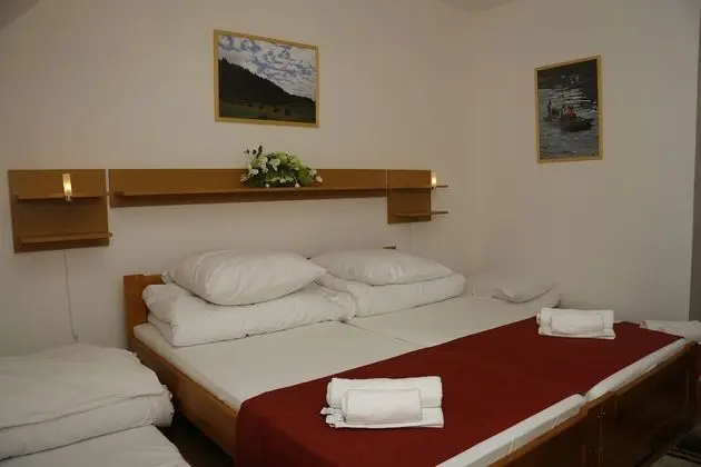 Tek Büyük Yataklı Oda