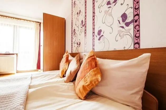 Deluxe Tek Büyük Yataklı Oda (nr 2)