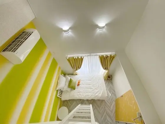 Daire (Tall House 2, with Loft)