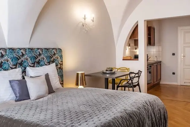 Deluxe Stüdyo