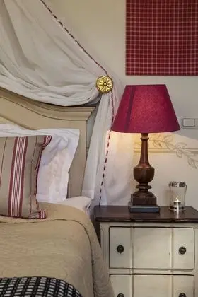 Comfort Tek Büyük Yataklı Oda