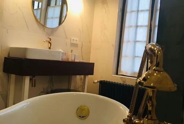 Tek Büyük Yataklı Oda (1961)