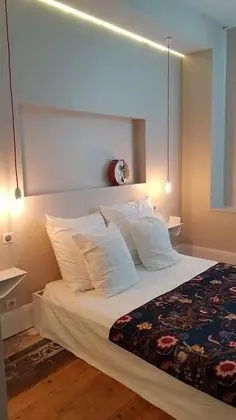 Tek Büyük Yataklı Oda (Chambre Beige)