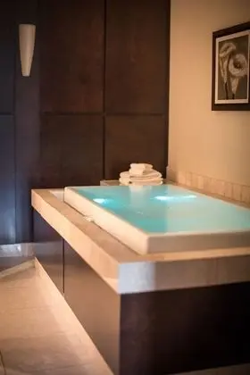 Suite Spa, 1 King Bed + 1 Double Sofa Bed