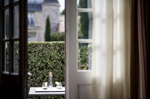 Classic Tek Büyük veya İki Ayrı Yataklı Oda