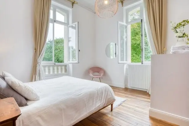 Grand Apart Daire, 2 Yatak Odası, Teras, Göl Manzaralı