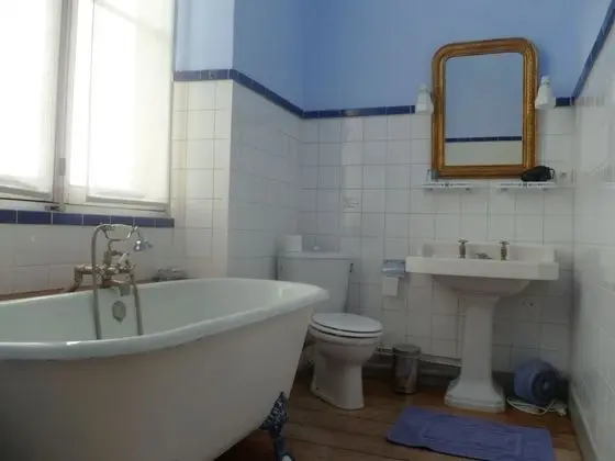 İki Ayrı Yataklı Oda, Bağlantılı Odalar (Chambre Dauphins)