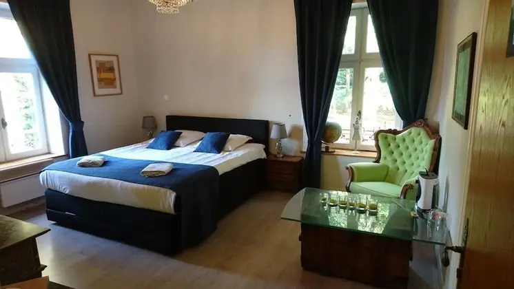 Tek Büyük Yataklı Oda (1)