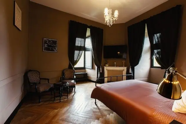 Standard Tek Büyük Yataklı Oda