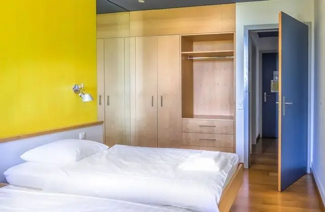 Standard İki Ayrı Yataklı Oda, Özel Banyo, Göl Manzaralı (Château Léman)
