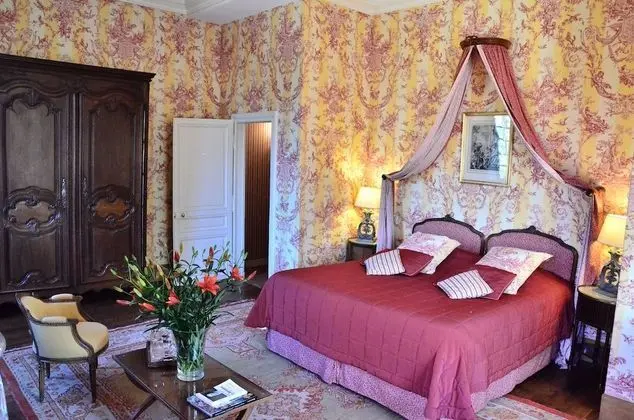 Luxury Oda (in the Caslte)