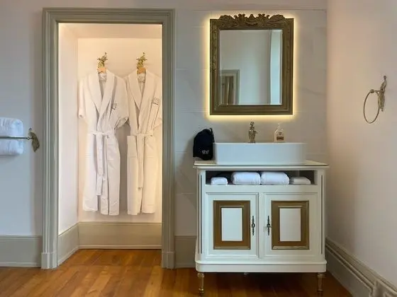 Standard Tek Büyük Yataklı Oda, Bahçe Manzaralı