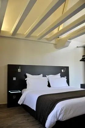 Tek Büyük Yataklı Oda (Elegance)