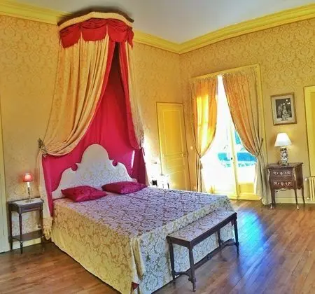 Deluxe Tek Büyük Yataklı Oda, Balkon, Park Manzaralı