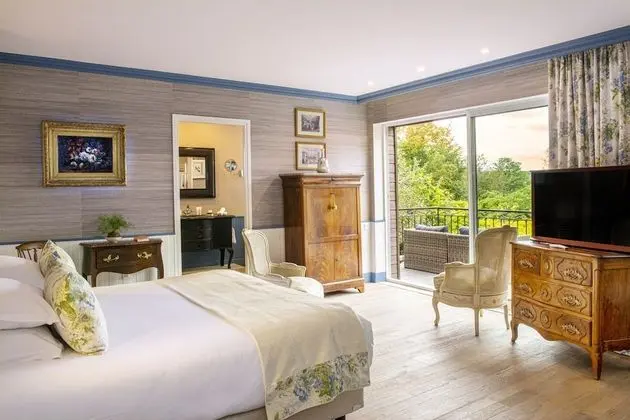 Signature Oda, Balkon