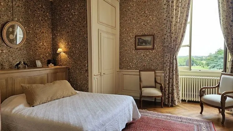 Tek Büyük Yataklı Oda (Perruches)